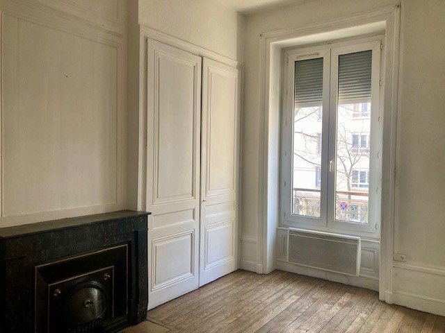 STUDIO A LOUER - LYON 7EME ARRONDISSEMENT Jean-Mace - 34.11 m2 - 680�&euro; charges comprises par mois