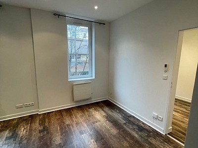 STUDIO A LOUER - LYON 7EME ARRONDISSEMENT Stalingrad - 28.19 m2 - 607�&euro; charges comprises par mois