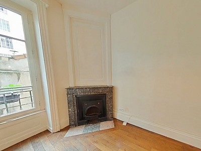 STUDIO A LOUER - LYON 7EME ARRONDISSEMENT Pasteur - 33.26 m2 - 660 &euro; charges comprises par mois