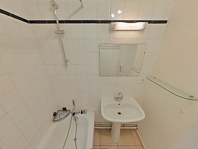 STUDIO A LOUER - LYON 7EME ARRONDISSEMENT Pasteur - 30.05 m2 - 595 € charges comprises par mois