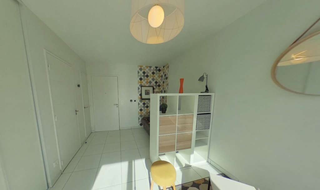 STUDIO A LOUER - LYON 7EME ARRONDISSEMENT Yves Farges - 27.6 m2 - 660 &euro; charges comprises par mois