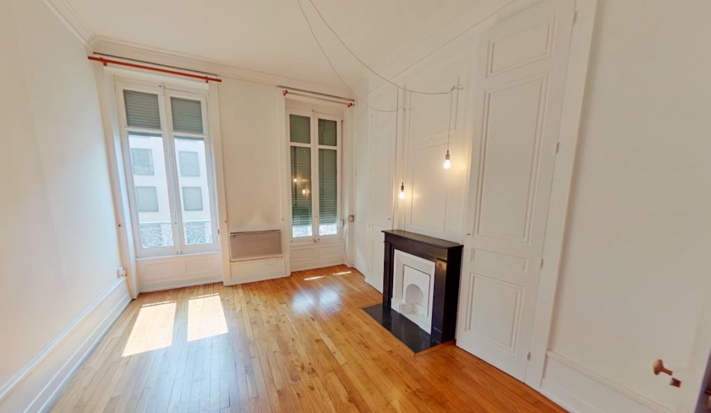 STUDIO A LOUER - LYON 7EME ARRONDISSEMENT Le Prado - 39 m2 - 717,07 &euro; charges comprises par mois