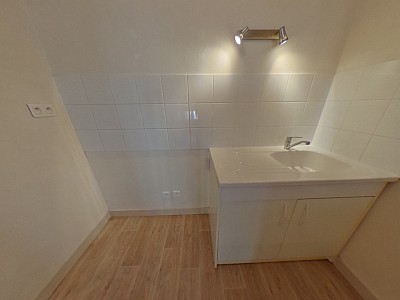 STUDIO A LOUER - LYON 7EME ARRONDISSEMENT Pasteur - 30.05 m2 - 720 € charges comprises par mois