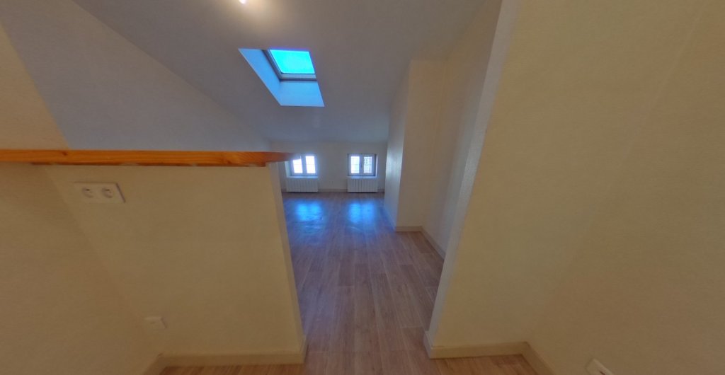 STUDIO A LOUER - LYON 7EME ARRONDISSEMENT Pasteur - 30.05 m2 - 720 &euro; charges comprises par mois