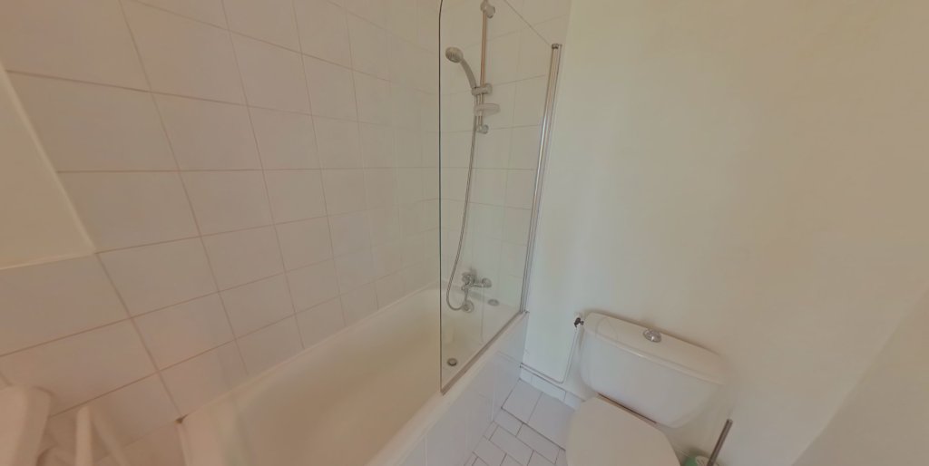 STUDIO A LOUER - LYON 7EME ARRONDISSEMENT Stalingrad - 29.83 m2 - 667 &euro; charges comprises par mois