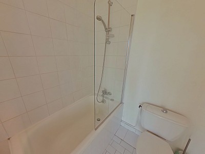 STUDIO A LOUER - LYON 7EME ARRONDISSEMENT Stalingrad - 29.83 m2 - 667 &euro; charges comprises par mois