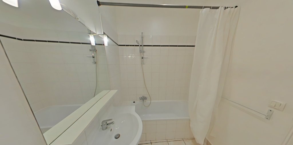 STUDIO A LOUER - LYON 9EME ARRONDISSEMENT Mairie - 38.94 m2 - 647 &euro; charges comprises par mois