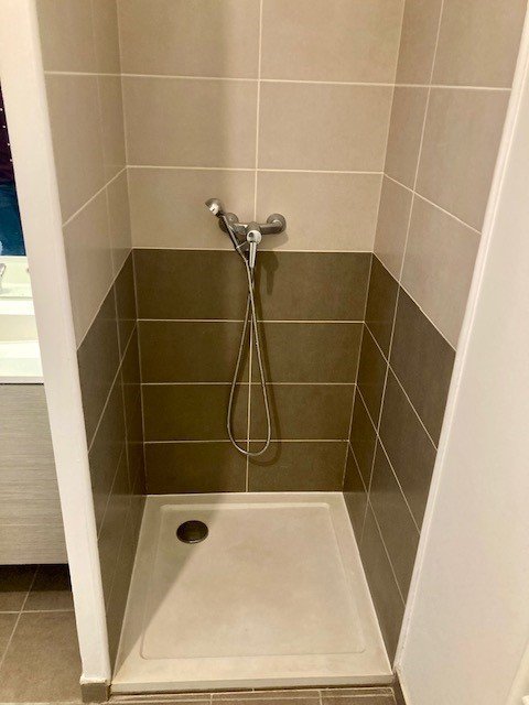 STUDIO A LOUER - VENISSIEUX Centre-Ville - 28.47 m2 - 526�&euro; charges comprises par mois