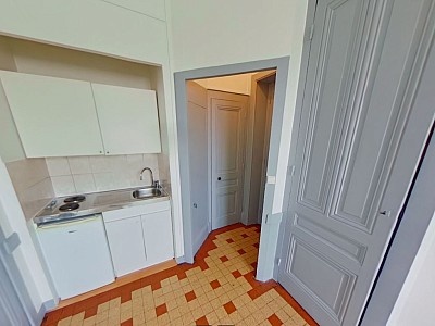 STUDIO A LOUER - VILLEURBANNE Croix-Luizet-Est - 36.42 m2 - 677 € charges comprises par mois