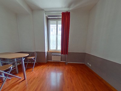STUDIO A LOUER - VILLEURBANNE Croix-Luizet-Est - 15.81 m2 - 350�&euro; charges comprises par mois