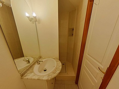 STUDIO A LOUER - VILLEURBANNE Croix-Luizet-Est - 13.03 m2 - 430�&euro; charges comprises par mois