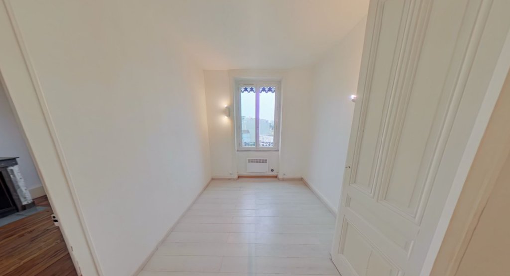 STUDIO A LOUER - VILLEURBANNE Croix-Luizet-Est - 36.15 m2 - 710 &euro; charges comprises par mois