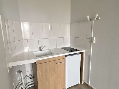 STUDIO A LOUER - VILLEURBANNE Croix-Luizet-Est - 36.15 m2 - 796 € charges comprises par mois