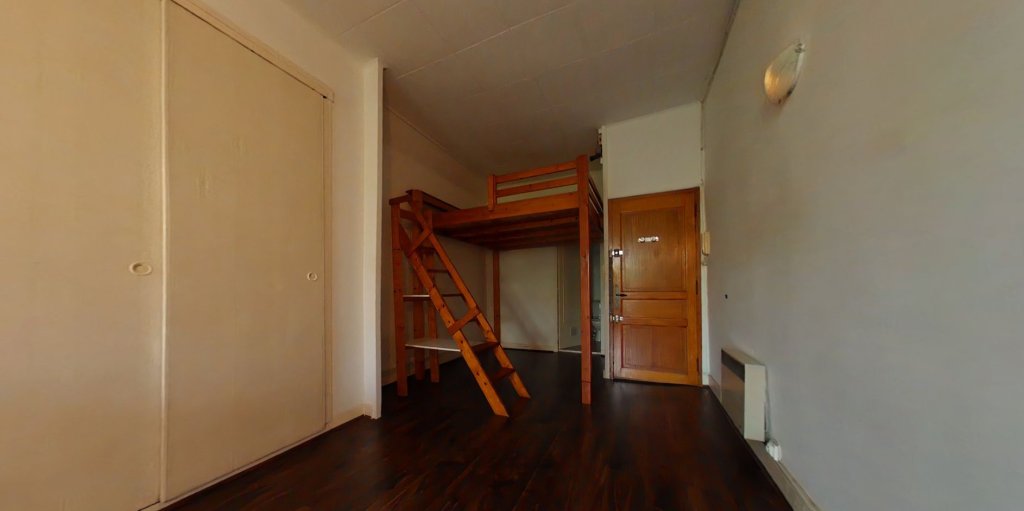 STUDIO A LOUER - VILLEURBANNE Espace-Central - 29.3 m2 - 540 &euro; charges comprises par mois