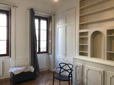 APPARTEMENT T1 A LOUER - LYON 5EME ARRONDISSEMENT - 29,56 m2 - 696,67 € charges comprises par mois