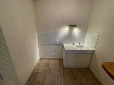 APPARTEMENT T1 - LYON 7EME ARRONDISSEMENT - 30,05 m2 - LOUÉ