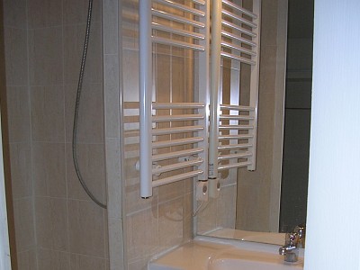APPARTEMENT T1 - TASSIN LA DEMI LUNE - 28,18 m2 - LOUÉ