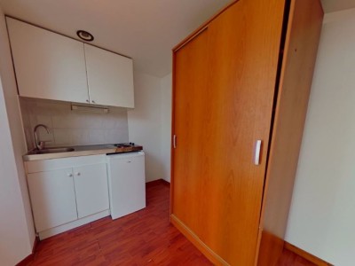 APPARTEMENT T1 A LOUER - VILLEURBANNE - 13,96 m2 - 390,44 € charges comprises par mois