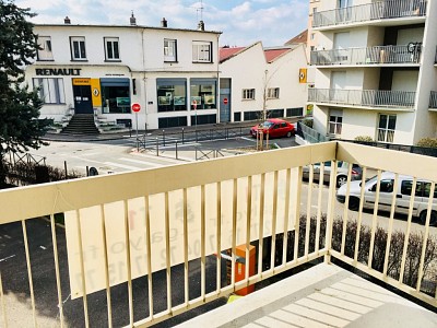 APPARTEMENT T1 A LOUER - VILLEURBANNE - 31.81 m2 - 522 € charges comprises par mois