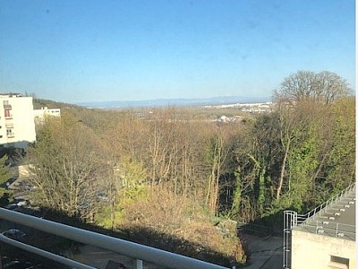 APPARTEMENT T2 A LOUER - CALUIRE ET CUIRE Bissardon - 59 m2 - 882,61€ charges comprises par mois
