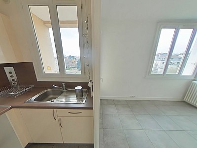 APPARTEMENT T2 A LOUER - CALUIRE ET CUIRE - 39.66 m2 - 634,23 € charges comprises par mois