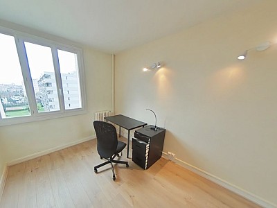 APPARTEMENT T2 A LOUER - CALUIRE ET CUIRE - 39.66 m2 - 634,23 € charges comprises par mois
