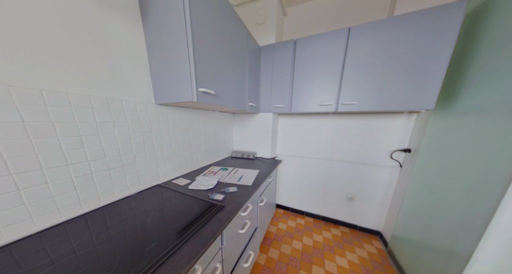 APPARTEMENT T2 A LOUER - CALUIRE ET CUIRE - 40.7 m2 - 727 &euro; charges comprises par mois