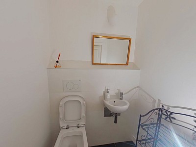 APPARTEMENT T2 A LOUER - CHAMPAGNE AU MONT D OR Centre - 70.07 m2 - 1 180 € charges comprises par mois