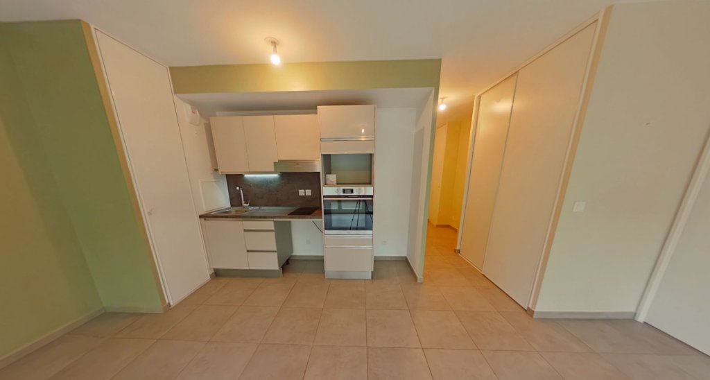 APPARTEMENT T2 A LOUER - COLLONGES AU MONT D OR - 50.6 m2 - 855�&euro; charges comprises par mois