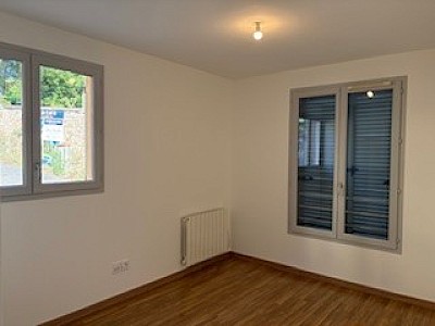APPARTEMENT T2 A LOUER - CURIS AU MONT D OR - 46.37 m2 - 850 € charges comprises par mois