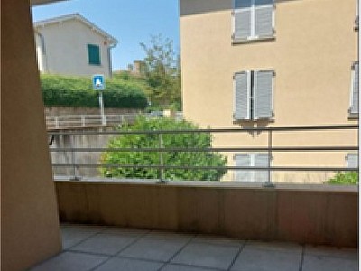 APPARTEMENT T2 A LOUER - CURIS AU MONT D OR - 46.37 m2 - 850 € charges comprises par mois