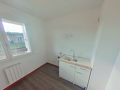 APPARTEMENT T2 A LOUER - DECINES CHARPIEU Cornavent - 52.17 m2 - 670 &euro; charges comprises par mois