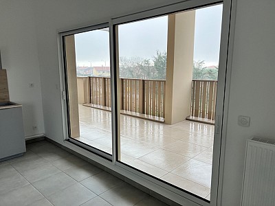 APPARTEMENT T2 A LOUER - GENAS Grandes-Terres Revoison - 50.95 m2 - 770 € charges comprises par mois