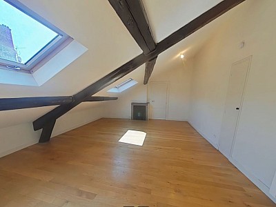 APPARTEMENT T2 A LOUER - LYON 1ER ARRONDISSEMENT Terreaux-Bat-d-Argent - 47.17 m2 - 865€ charges comprises par mois