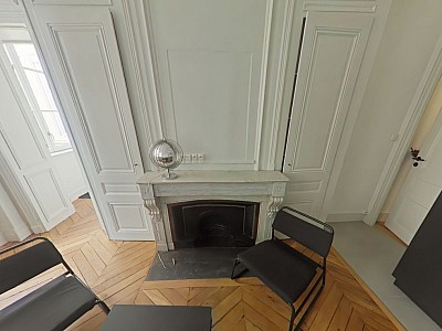 APPARTEMENT T2 A LOUER - LYON 1ER ARRONDISSEMENT Terreaux-Bat-d-Argent - 45.67 m2 - 1044€ charges comprises par mois