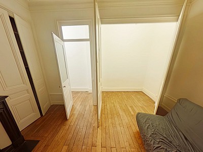 APPARTEMENT T2 A LOUER - LYON 1ER ARRONDISSEMENT Normale-Chartreux - 68.65 m2 - 1�068�&euro; charges comprises par mois