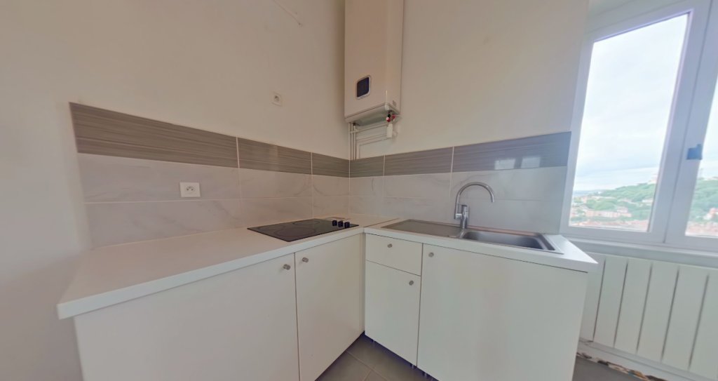 APPARTEMENT T2 A LOUER - LYON 1ER ARRONDISSEMENT Normale-Chartreux - 38.31 m2 - 625 &euro; charges comprises par mois