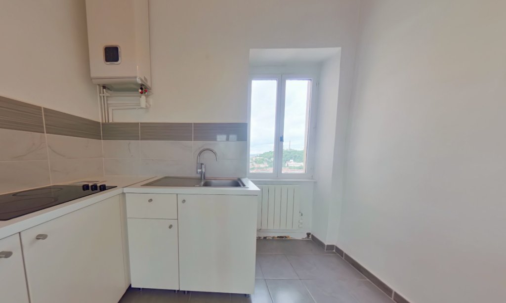 APPARTEMENT T2 A LOUER - LYON 1ER ARRONDISSEMENT Normale-Chartreux - 38.31 m2 - 625 &euro; charges comprises par mois