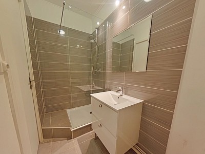 APPARTEMENT T2 A LOUER - LYON 1ER ARRONDISSEMENT Normale-Chartreux - 38.31 m2 - 625 &euro; charges comprises par mois