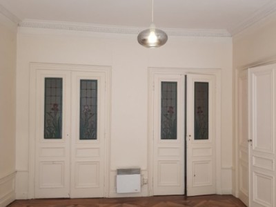 APPARTEMENT T2 A LOUER - LYON 2EME ARRONDISSEMENT AINAY - 66.07 m2 - 847 € charges comprises par mois