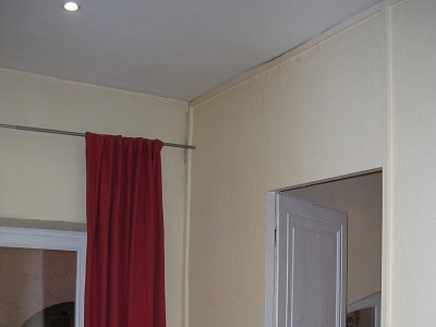 APPARTEMENT T2 A LOUER - LYON 2EME ARRONDISSEMENT BELLECOUR - 26,58 m2 - 580 € charges comprises par mois