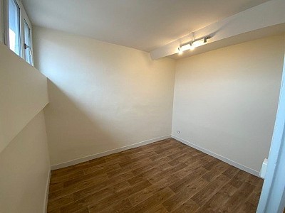 APPARTEMENT T2 A LOUER - LYON 2EME ARRONDISSEMENT Bellecour-Sala - 20.96 m2 - 498€ charges comprises par mois