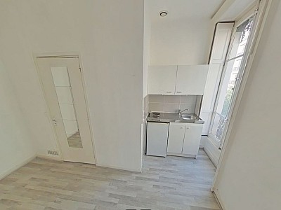 APPARTEMENT T2 A LOUER - LYON 2EME ARRONDISSEMENT La Bourse-Grenette - 23.31 m2 - 675€ charges comprises par mois
