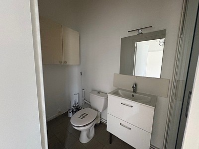 APPARTEMENT T2 A LOUER - LYON 2EME ARRONDISSEMENT La Bourse-Grenette - 23.61 m2 - 689€ charges comprises par mois