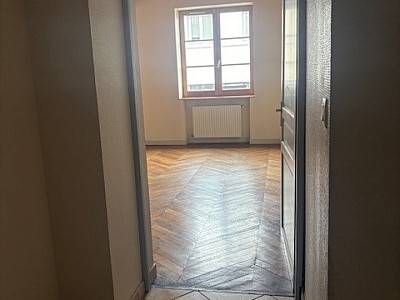 APPARTEMENT T2 A LOUER - LYON 2EME ARRONDISSEMENT Gailleton-A. Comte - 69.3 m2 - 950€ charges comprises par mois