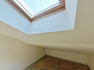 APPARTEMENT T2 A LOUER - LYON 2EME ARRONDISSEMENT La Bourse-Grenette - 43.01 m2 - 740€ charges comprises par mois