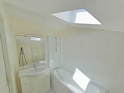 APPARTEMENT T2 A LOUER - LYON 2EME ARRONDISSEMENT La Bourse-Grenette - 43.01 m2 - 740€ charges comprises par mois