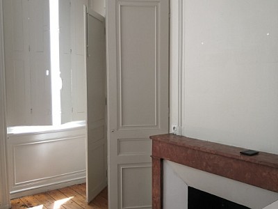 APPARTEMENT T2 A LOUER - LYON 2EME ARRONDISSEMENT Bellecour-a Gourjus - 44.03 m2 - 789€ charges comprises par mois