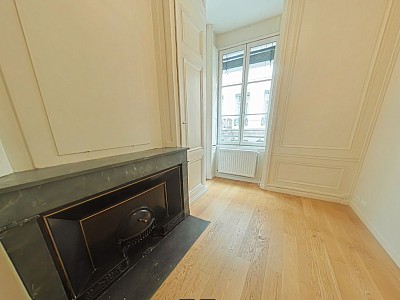 APPARTEMENT T2 A LOUER - LYON 2EME ARRONDISSEMENT Gailleton-A. Comte - 57.38 m2 - 880€ charges comprises par mois