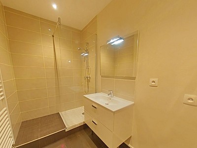 APPARTEMENT T2 A LOUER - LYON 2EME ARRONDISSEMENT Gailleton-A. Comte - 57.38 m2 - 880€ charges comprises par mois